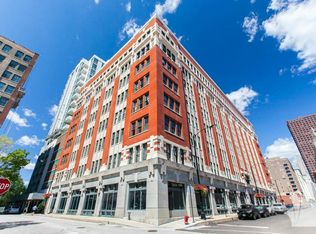 730 S Financial Pl #309, Chicago, IL 60607