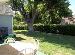 2815 Iron Hills Way, Riverside, CA 92506