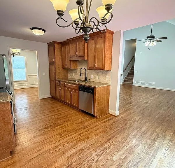 102 Oak Ridge Trl SE — Photo 15