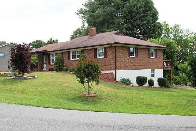 1st image of 85 Lakeview Dr