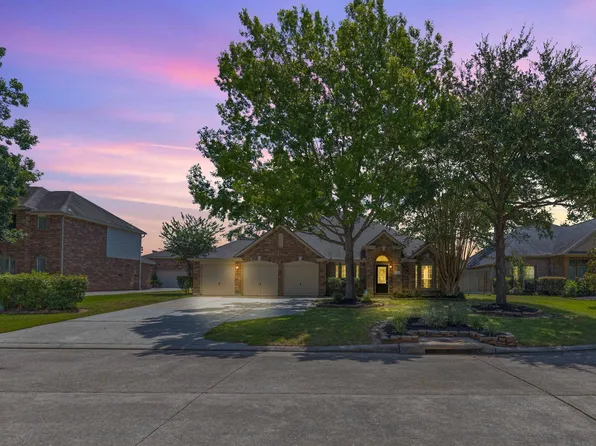 7 Tartan Ct, Conroe, TX 77301