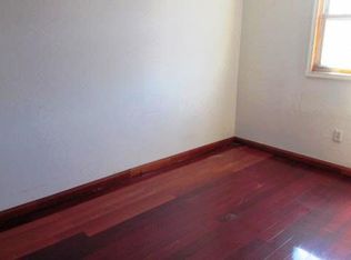 1308 Wells St, Philadelphia, PA 19111