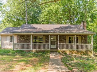275 Chambre Ct SW, Lilburn, GA 30047