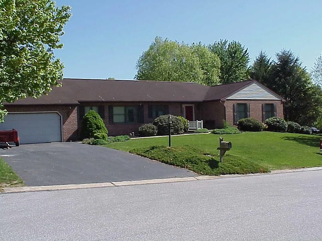 1355 Cherry Hills Rd photo 1