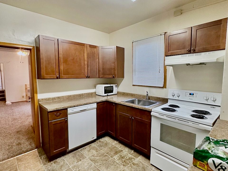 1st image of 1226 10th St N #11014461