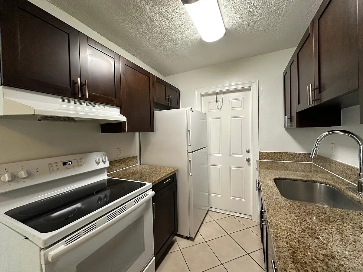 Floor plan 1 bedroom