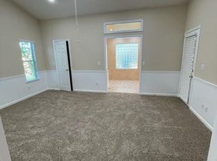 9923 N Meridian Ave, Fresno, CA 93720