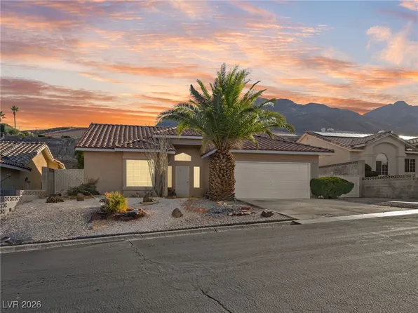 1950 Racine Dr, Las Vegas, NV 89156