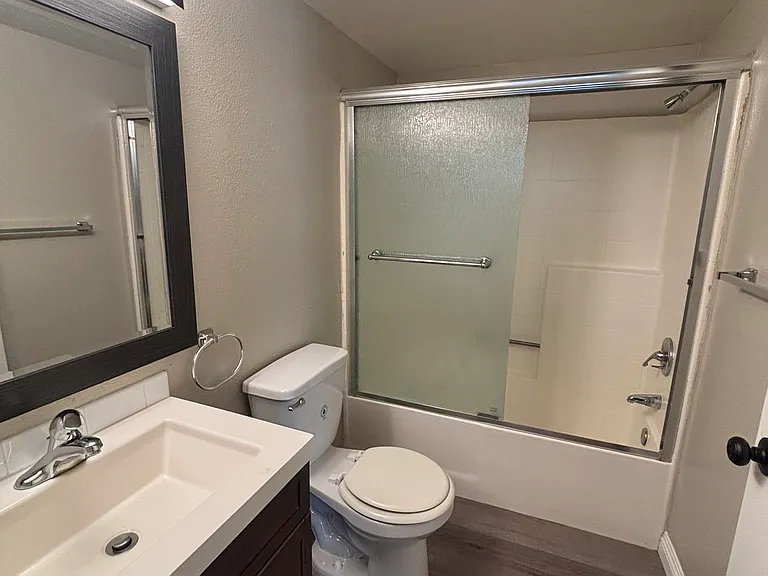 512 Chestnut Ave #3 — Photo 6