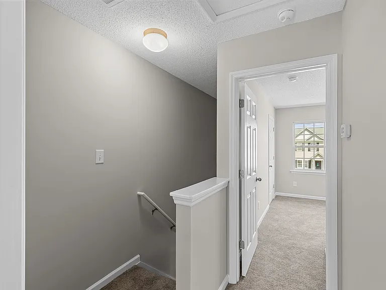 1004 Banister Loop — Photo 20