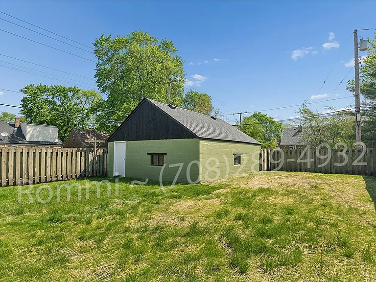 6717 Huron Ave — Photo 25