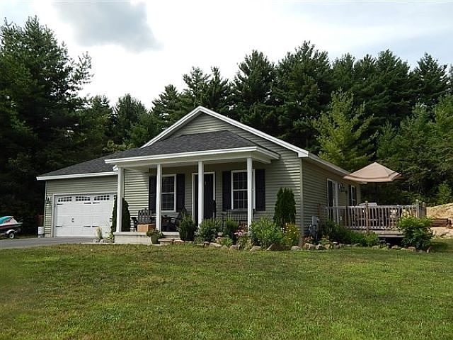 1st image of 11 Geneva Dr