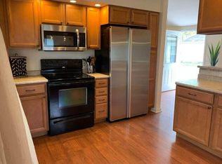 2380 Rolandale, West Bloomfield, MI 48324