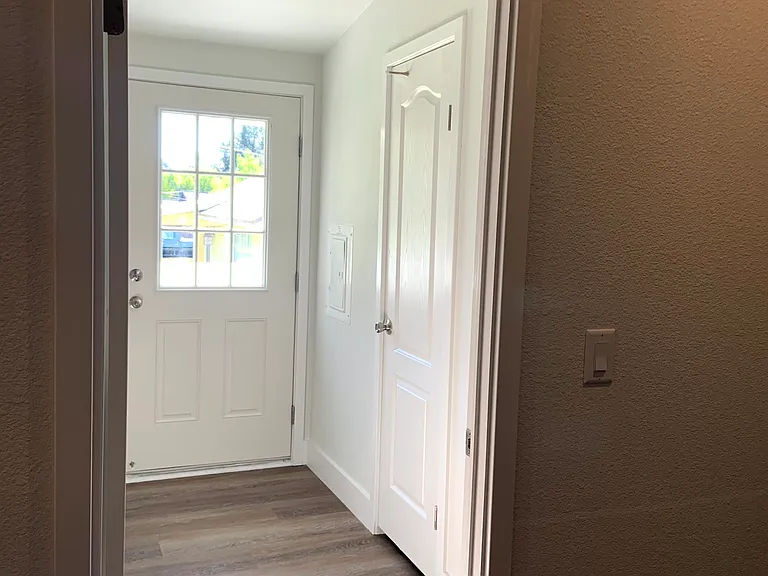 11195 N Ventura Ave — Photo 11