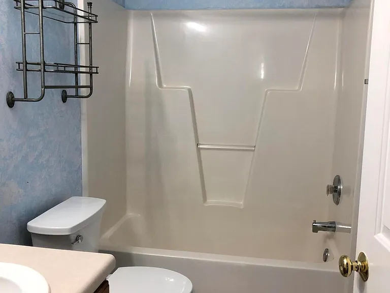 814 Bristol Blue St — Photo 21