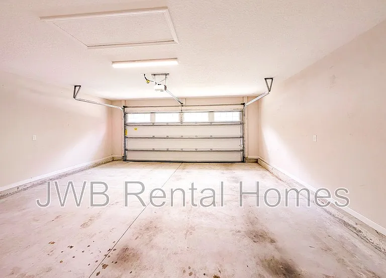 8000 Dandy Ave — Photo 12