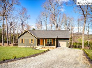 397 Turtle Ridge Rd, Sparta, NC 28675
