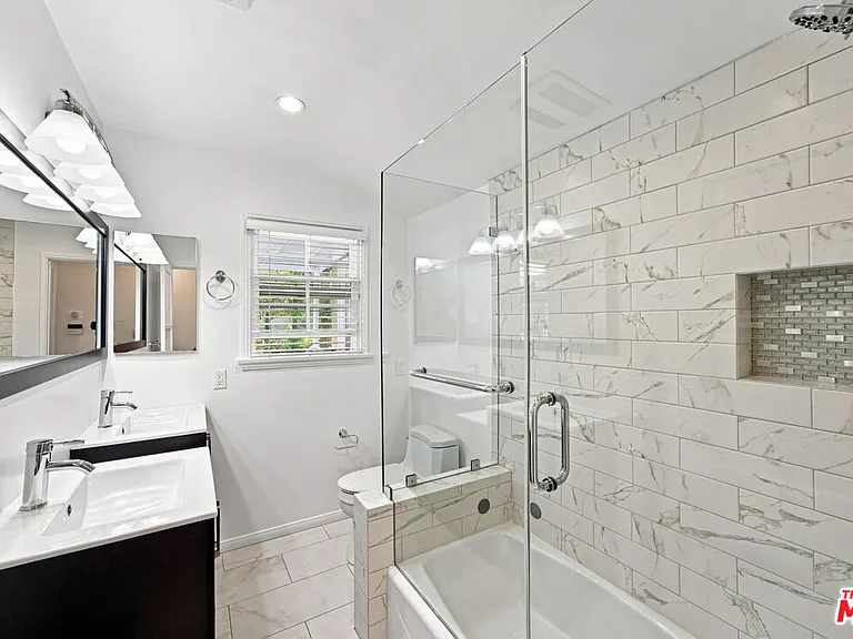 2904 Oakhurst Ave — Photo 17