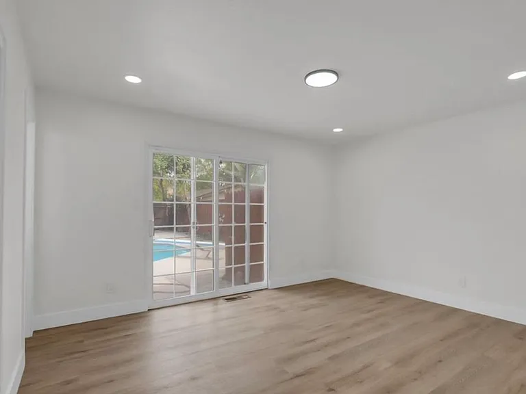 3004 Stafford Way — Photo 6