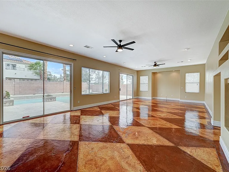 9462 Castillana Ct — Photo 7