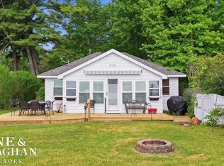 8665 Lakeshore Rd, Lexington, MI 48450