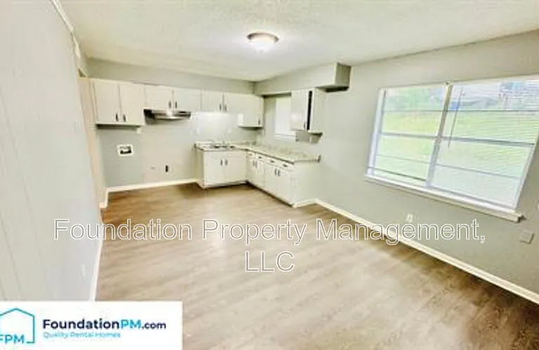 5099 Blacksmith Dr — Photo 3