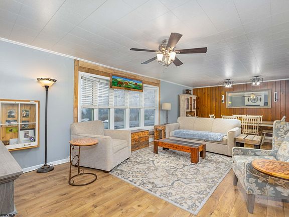 2nd image of 219 Albright Rd