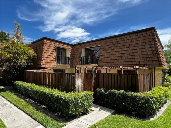 1026 10th Ln, Greenacres, FL 33463