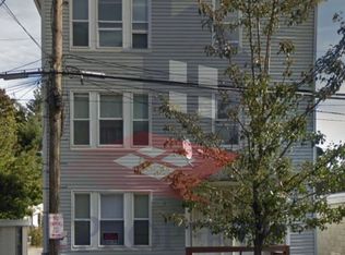 145 Valley St FLOOR 2, Providence, RI 02909