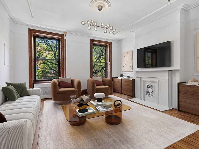 458 W 153rd St #2 — Photo 3