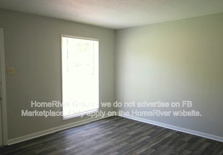 3141 Curzon Ave — Photo 3