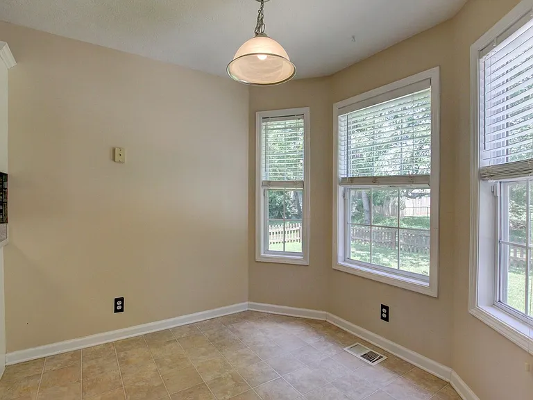 3729 Kendra Ct N — Photo 71