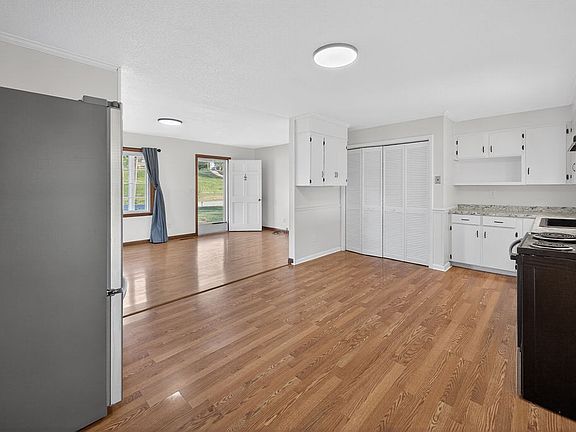 4th image of 970 Wheelerfield Rd