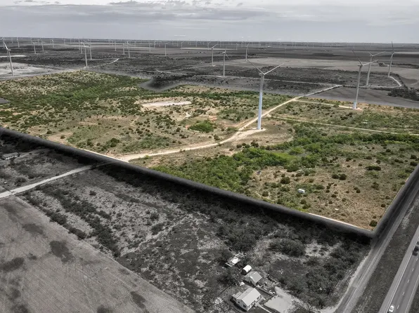 Interstate Highway 20, Loraine, TX 79532