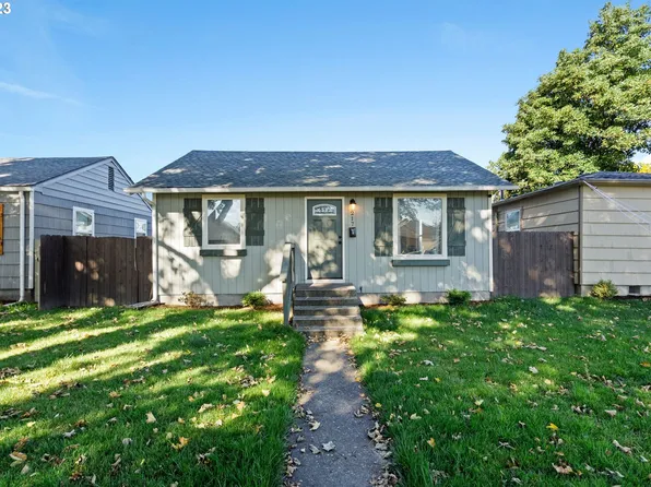 217 20th Ave, Longview, WA 98632