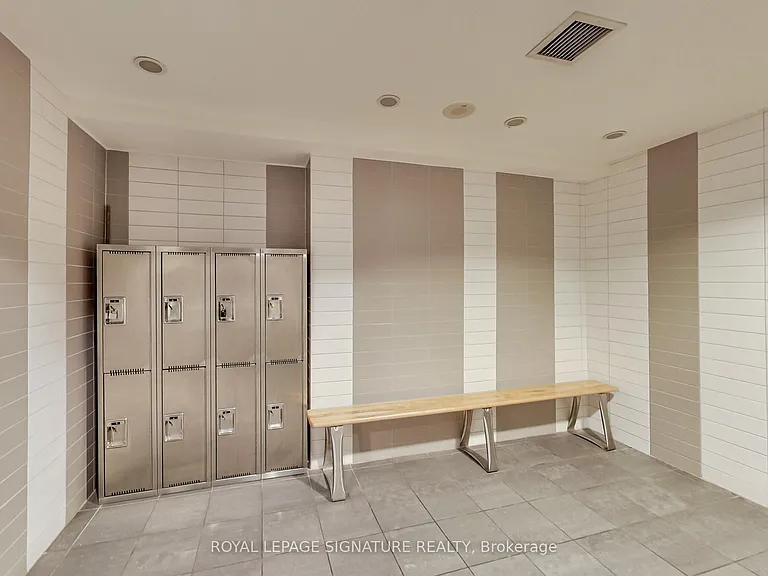 59 E Liberty St #905 — Photo 33