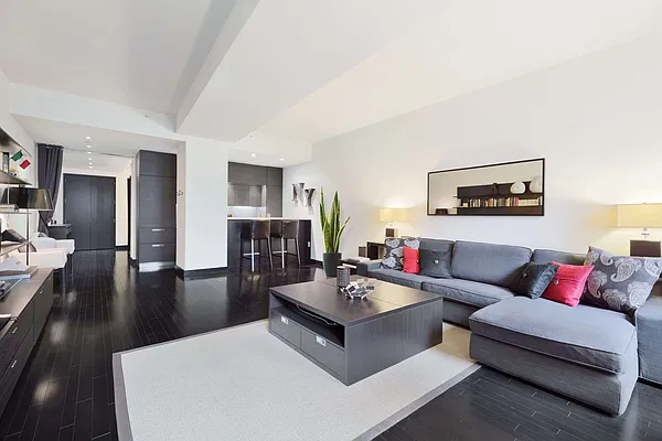 Rented by (Legacy) Elegran | media 25