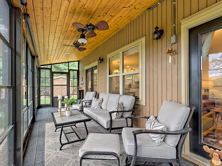 112 John English Dr — Photo 49