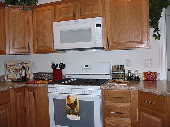 3rd image of 17 Park Ln