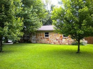 6695 Lakewood Ln, Martinsville, IN 46151