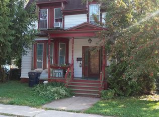 28 Ferris St, Saint Albans, VT 05478