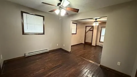 4033 Lincoln Way E — Photo 5