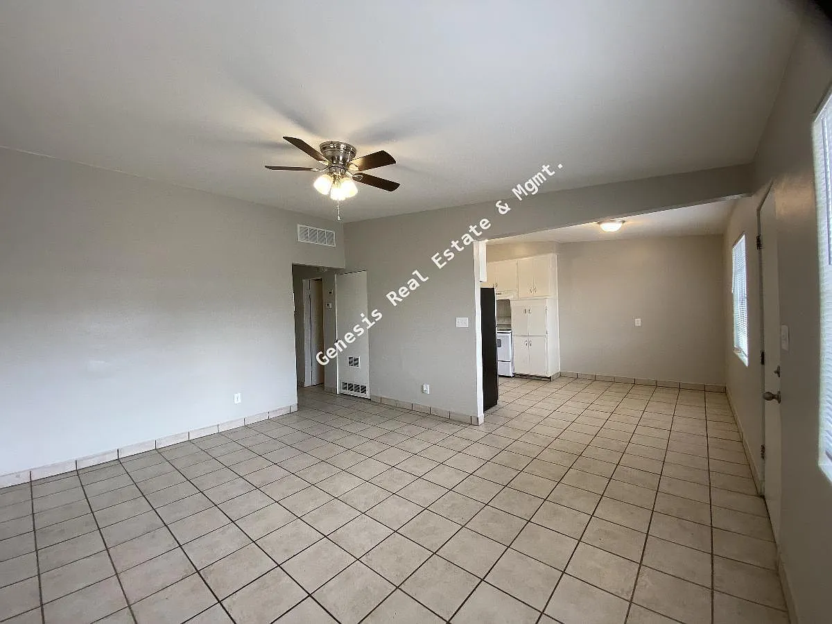 2 bed, 1.0 bath, 765 sqft, $995 — Photo 3