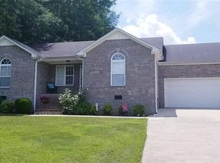 21003 Yarbrough Rd, Athens, AL 35613