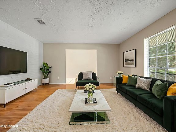 5th image of 4318 Rosegate Dr