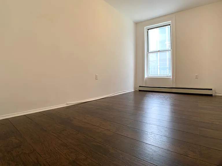 835 3rd Ave #3F — Photo 6