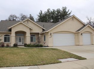 3299 Seedling Dr, Redding, CA 96001