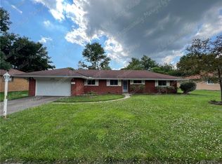 4255 Maxlin Rd, Dayton, OH 45429