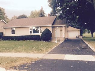 424 Culver St, Dekalb, IL 60115