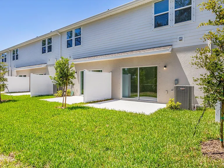 15024 Cuzcorro Ct — Photo 41